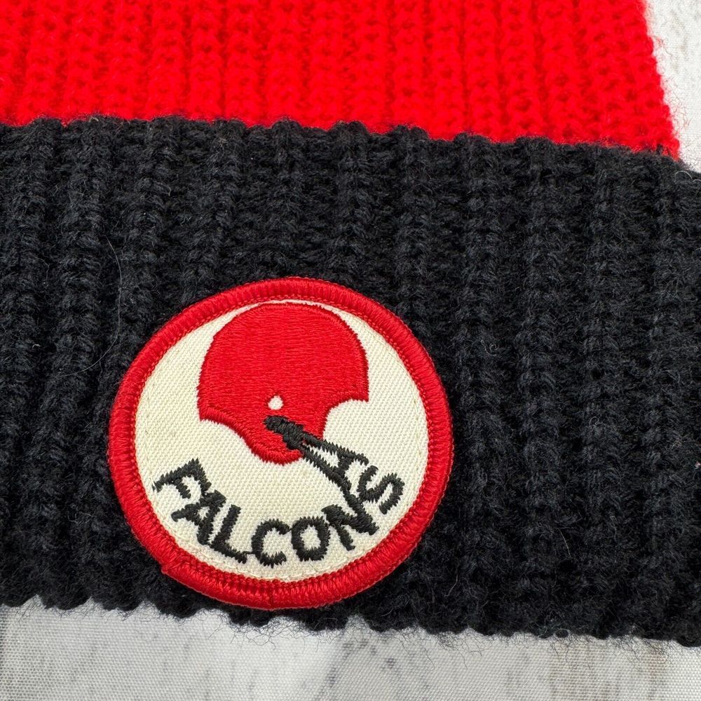 VTG Atlanta Falcons Beanie Knit Winter Hat 80s Pom Snowboard NFL Football‎ Patch - Picture 2 of 5